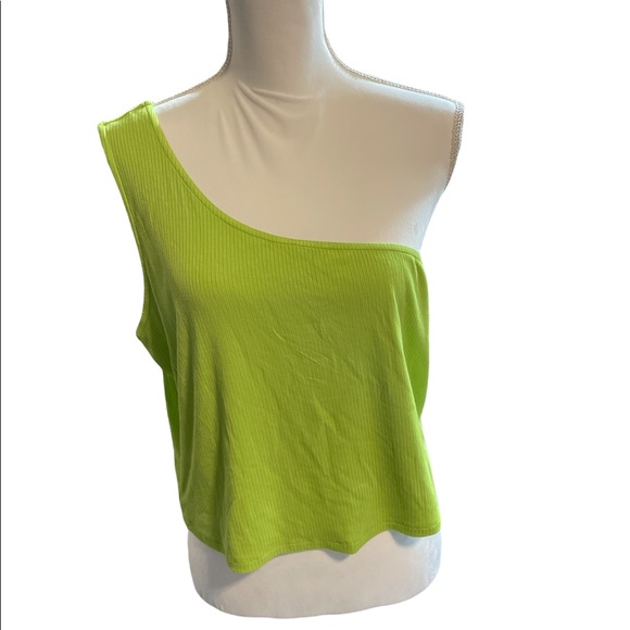 5 for 30$🔥 BP Green cropped Top - Picture 2 of 7